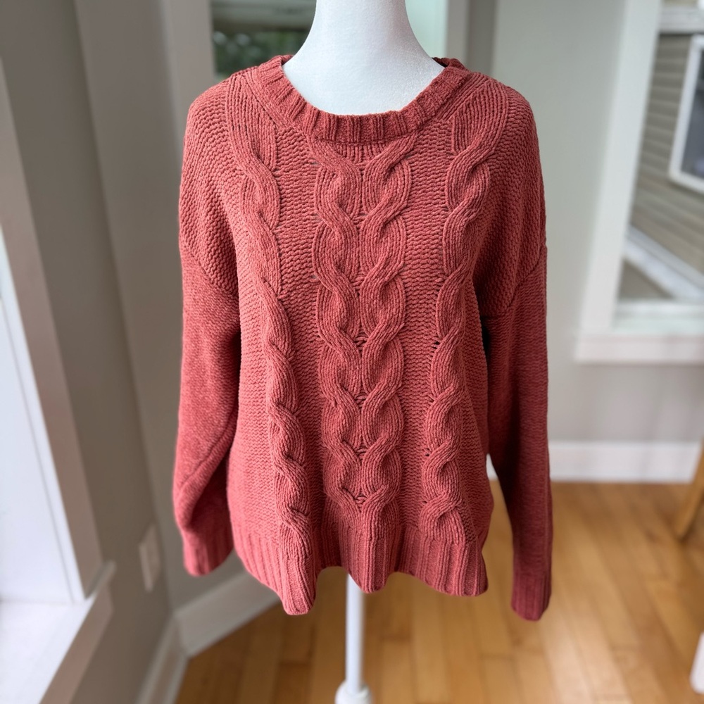 American Eagle Burnt Sienna Chenille Crewneck Cableneck Sweater Size Medium
